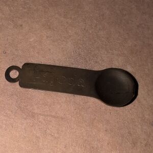 ❤️‍🔥10/$10❤️‍🔥 Vintage Pagoda Bronze Italian Link Charm Bracelet Tool